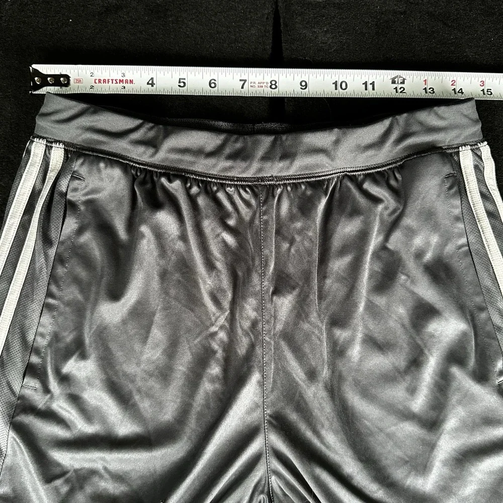 Adidas Climalite Men's M Medium Shorts Gray Black 3-Stripe Athletic Gym Running